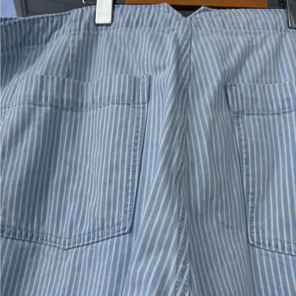 Striped Jeans - Picture 7 of 10